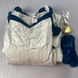 Princess Odette Cosplay - The Swan Princess